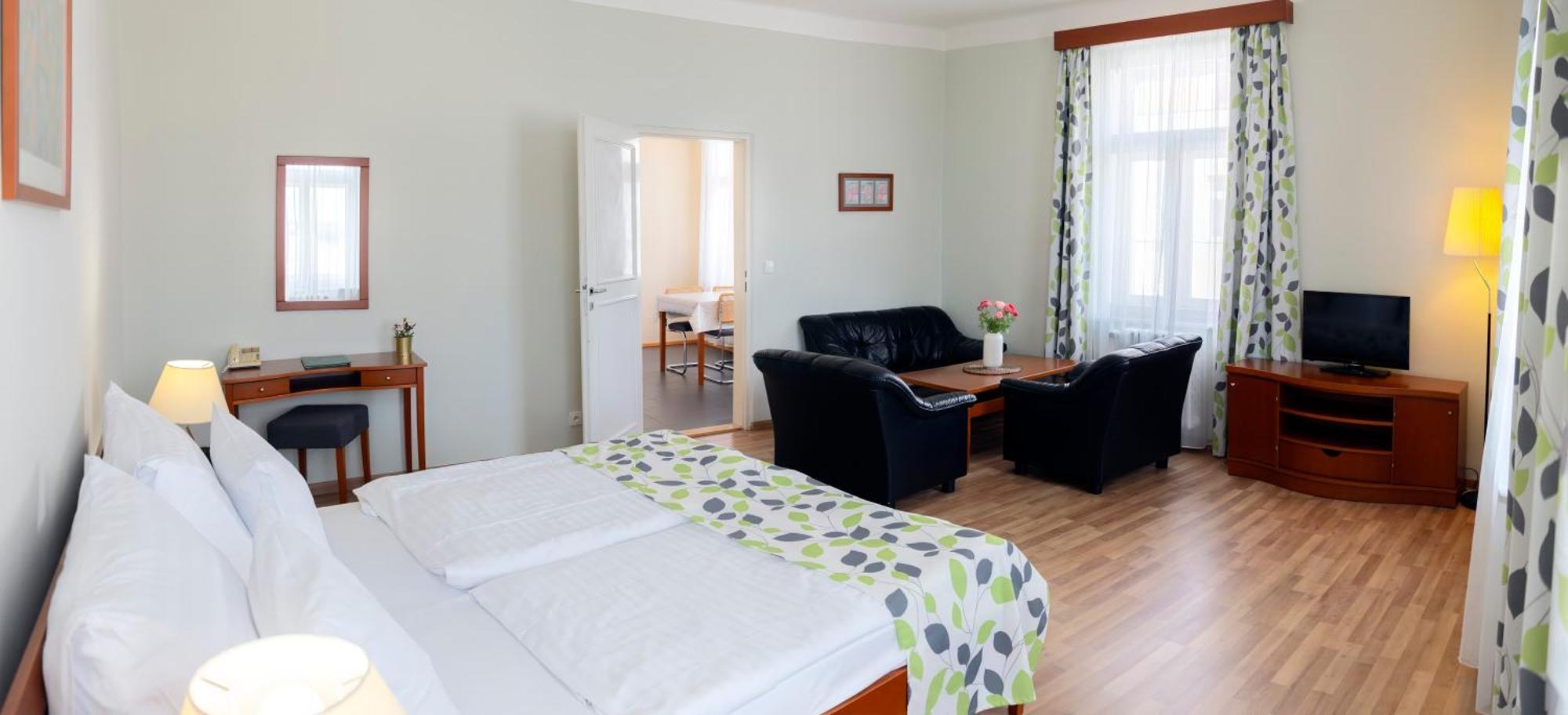 Hotel Orion Прага Экстерьер фото